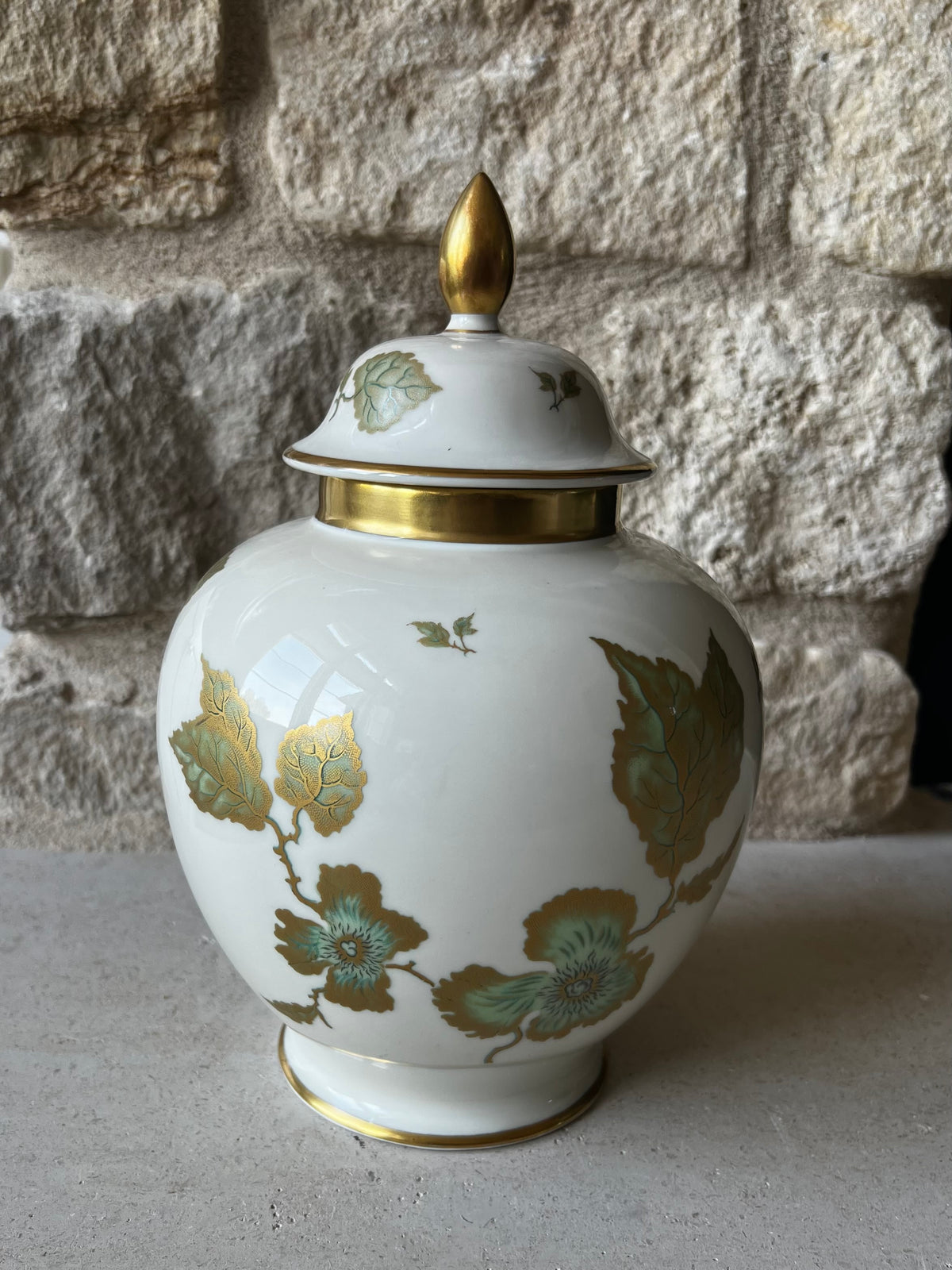     Gerold Porzellan Bavaria botanical ginger jar with teal-green and gold decoration